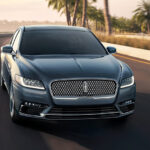Lincoln Continental Sedan01